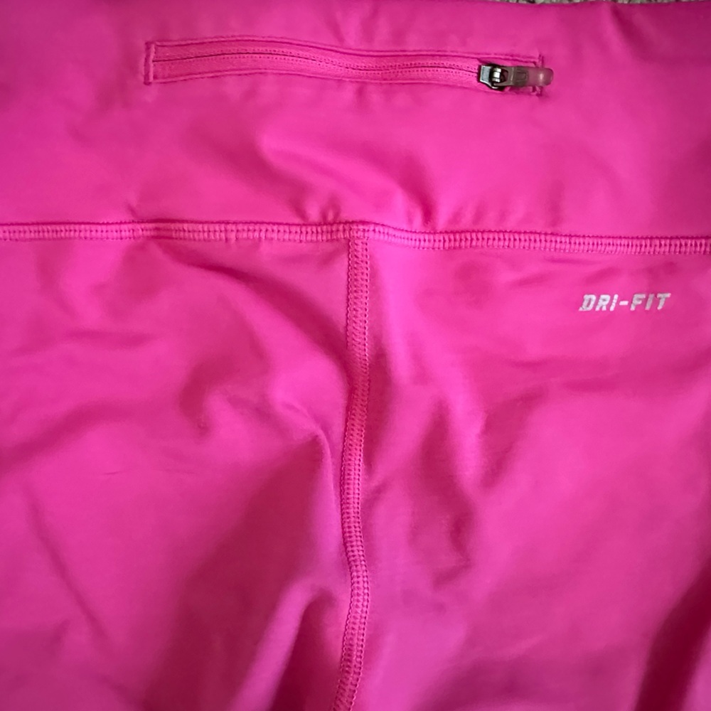 Nike Dri-FIT Capri Pant Activewear Legging Hot Pink/Black Women’s Size Small. - Picture 14 of 16
